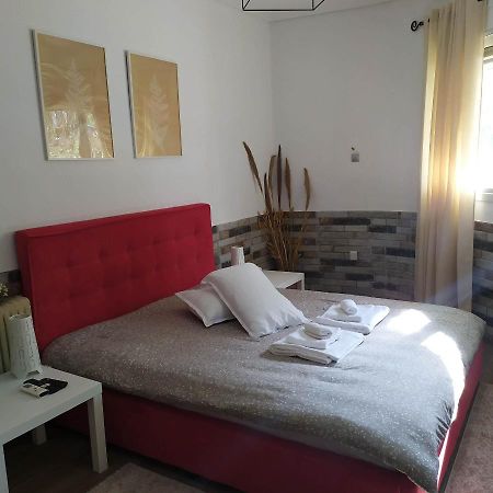 Premiumguestkifisia Apartment Athena Bagian luar foto